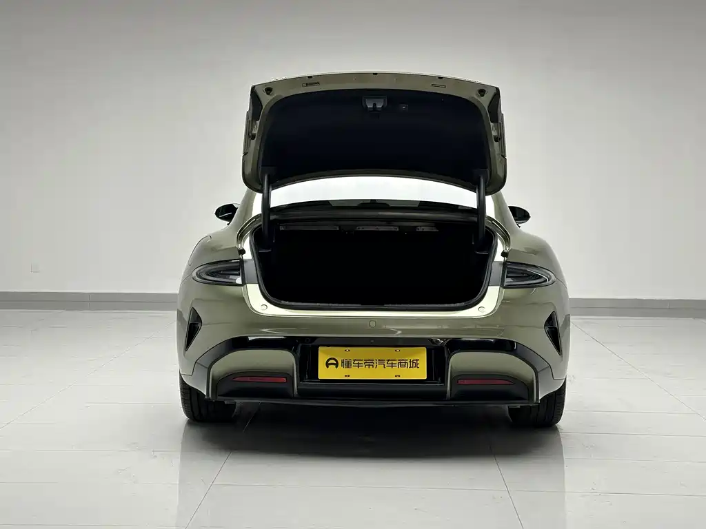 Xiaomi SU7 2024 rear-wheel drive long-range smart driving version купить на сайте DeffCars