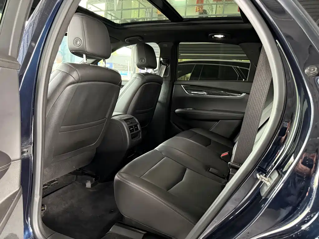 Cadillac XT5 2020 facelift 28T luxury model купить на сайте DeffCars
