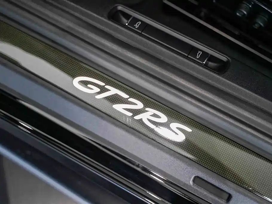 Porsche 911 2018 GT2 RS 3.8T купить на сайте DeffCars