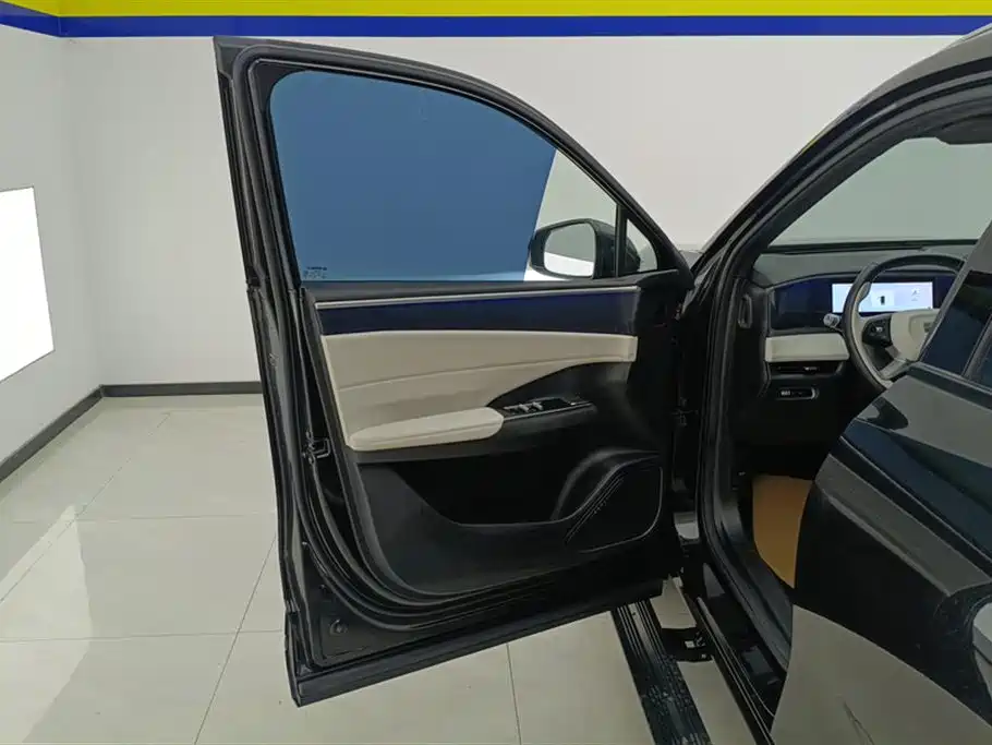 Galaxy L7 2023 1.5T 115km MAX купить на сайте DeffCars