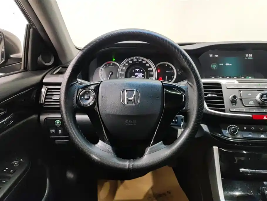Accord 2016 2.0L Comfort Edition купить на сайте DeffCars