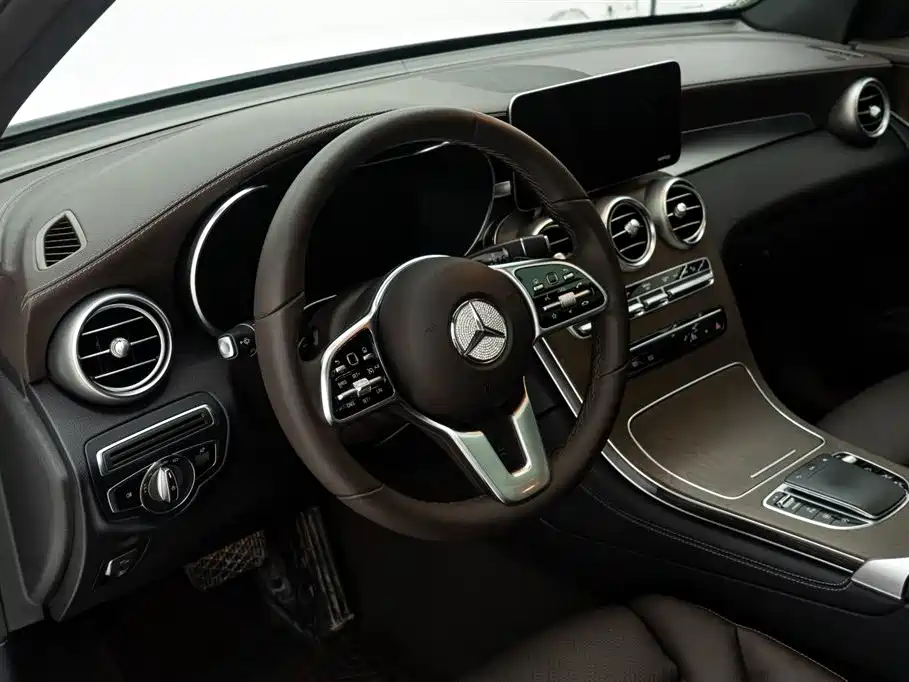 Mercedes-Benz GLC 2020 facelift GLC 300 L 4MATIC dynamic купить на сайте DeffCars