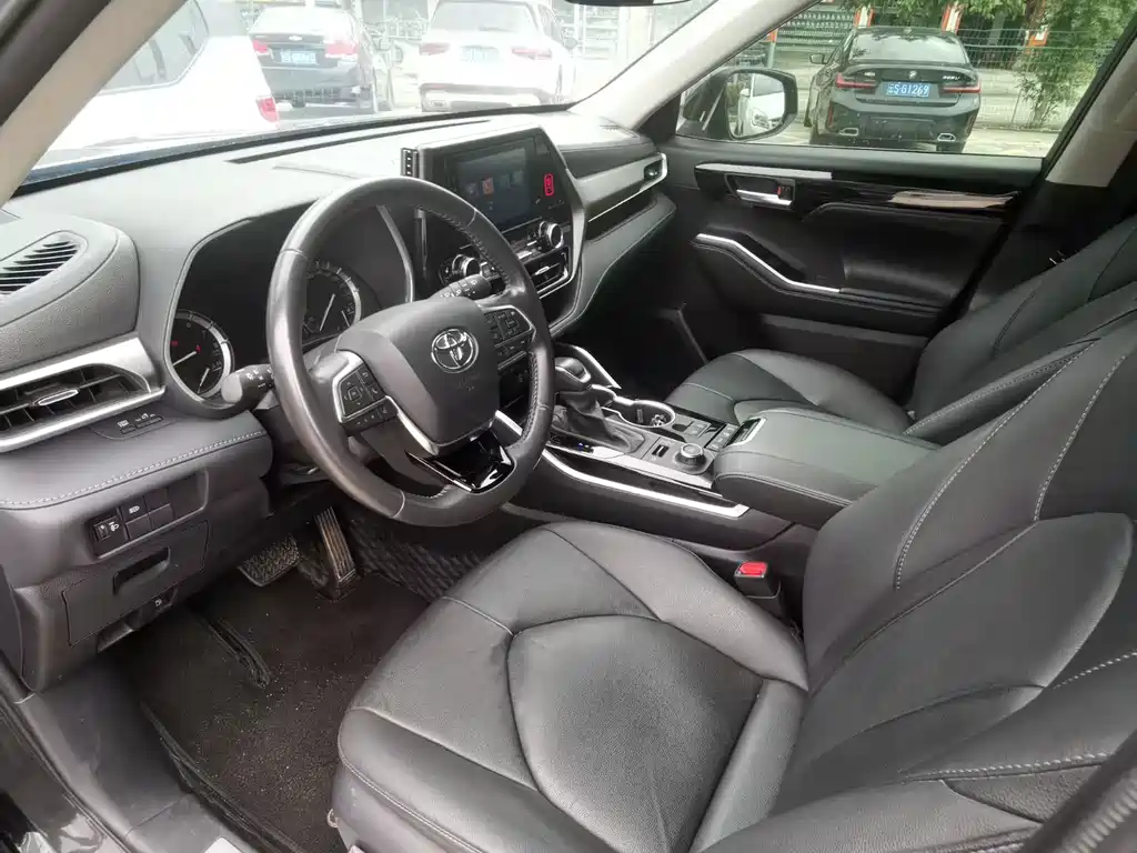 Highlander 2024 380T four-wheel drive luxury version 7 seats купить на сайте DeffCars