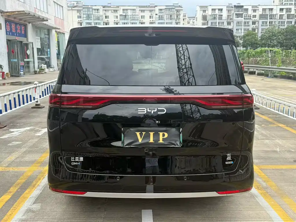 Summer 2025 DM-i 1.5T 180km Excellent Type купить на сайте DeffCars