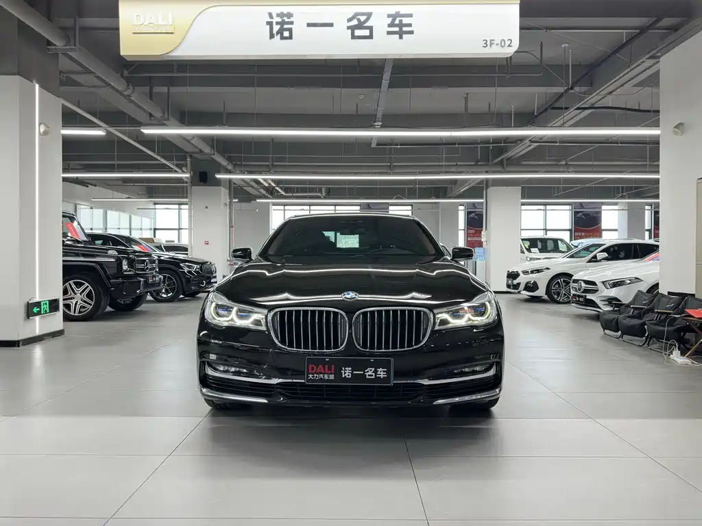 BMW 7 Series 2018 740Li xDrive Exclusive Excellence Package купить на сайте DeffCars