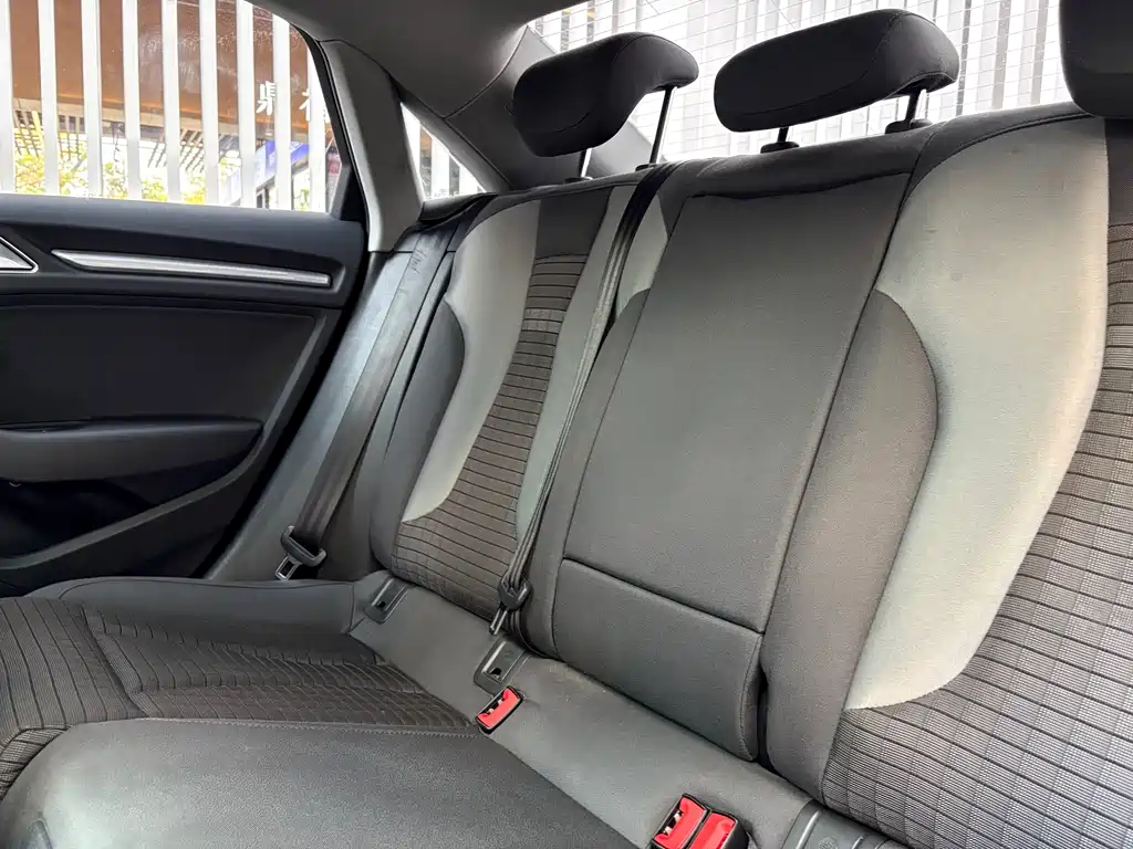 Audi A3 2020 Limousine 35 TFSI Sports National VI купить на сайте DeffCars