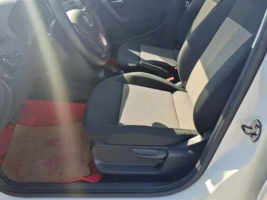 Polo 2018 1.5L automatic safe driving model купить на сайте DeffCars