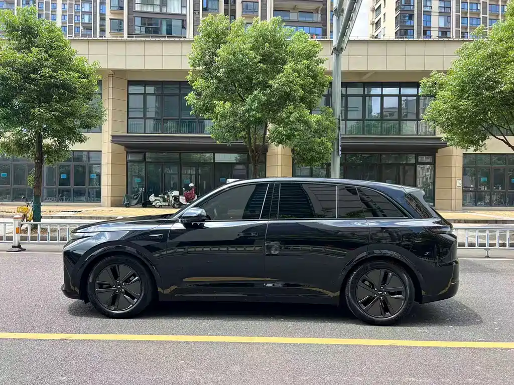 Ideal L7 2024 MAX купить на сайте DeffCars