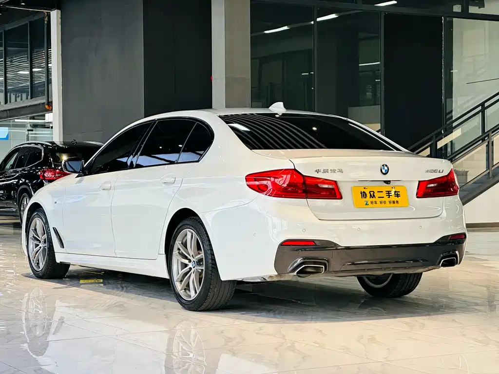 BMW 5 Series 2019 525Li M Sports Package купить на сайте DeffCars