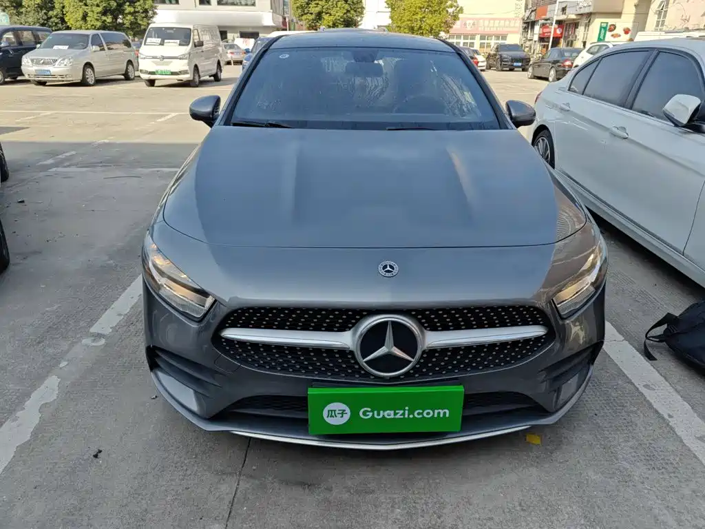Mercedes-Benz A-Class 2021 facelift A 180 L sports sedan купить на сайте DeffCars