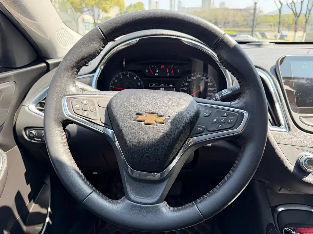 Malibu XL 2021 Redline 550T automatic sharp version купить на сайте DeffCars