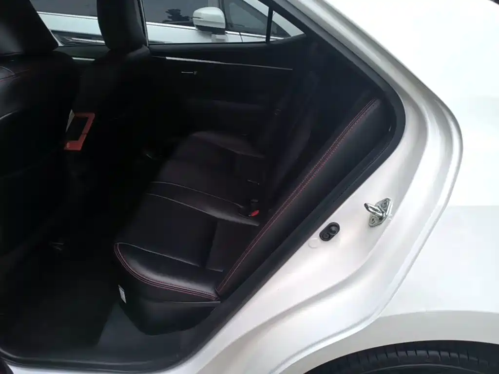Corolla Dual Engine E+ 2019 1.8L E-CVT leading version купить на сайте DeffCars
