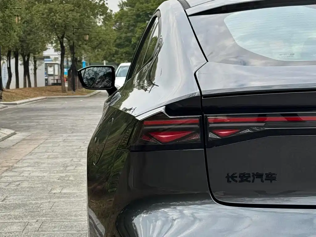 Changan UNI-V 2025 third generation 2.0T powerful model купить на сайте DeffCars