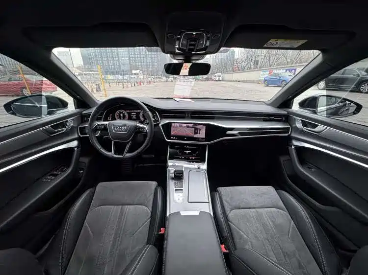 Audi A6L 2024 45 TFSI Premium Dynamic Model купить на сайте DeffCars