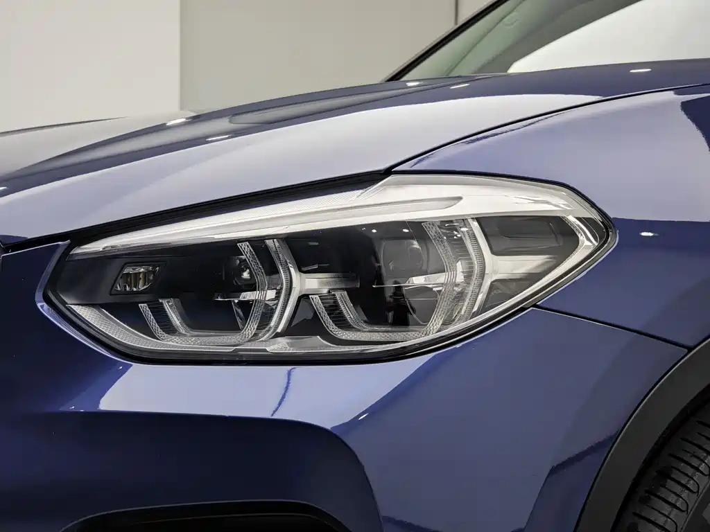 BMW X3 2021 xDrive28i Luxury Package купить на сайте DeffCars