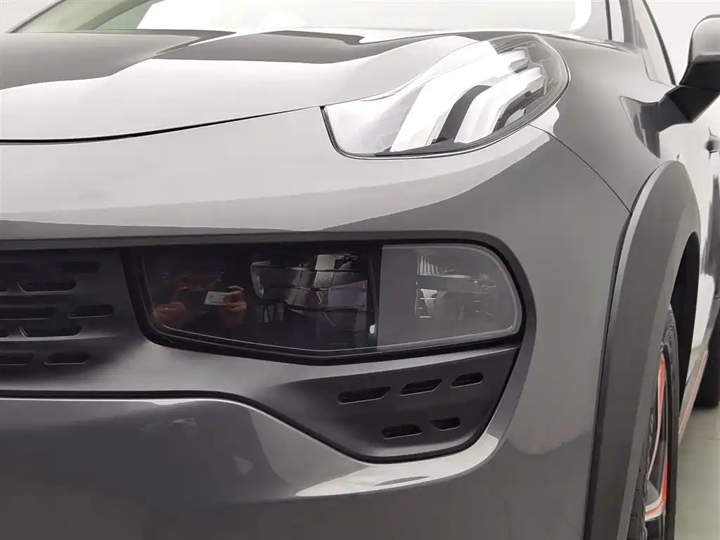 Lynk & Co 02 2018 1.5T DCT two-wheel drive flash version National V купить на сайте DeffCars