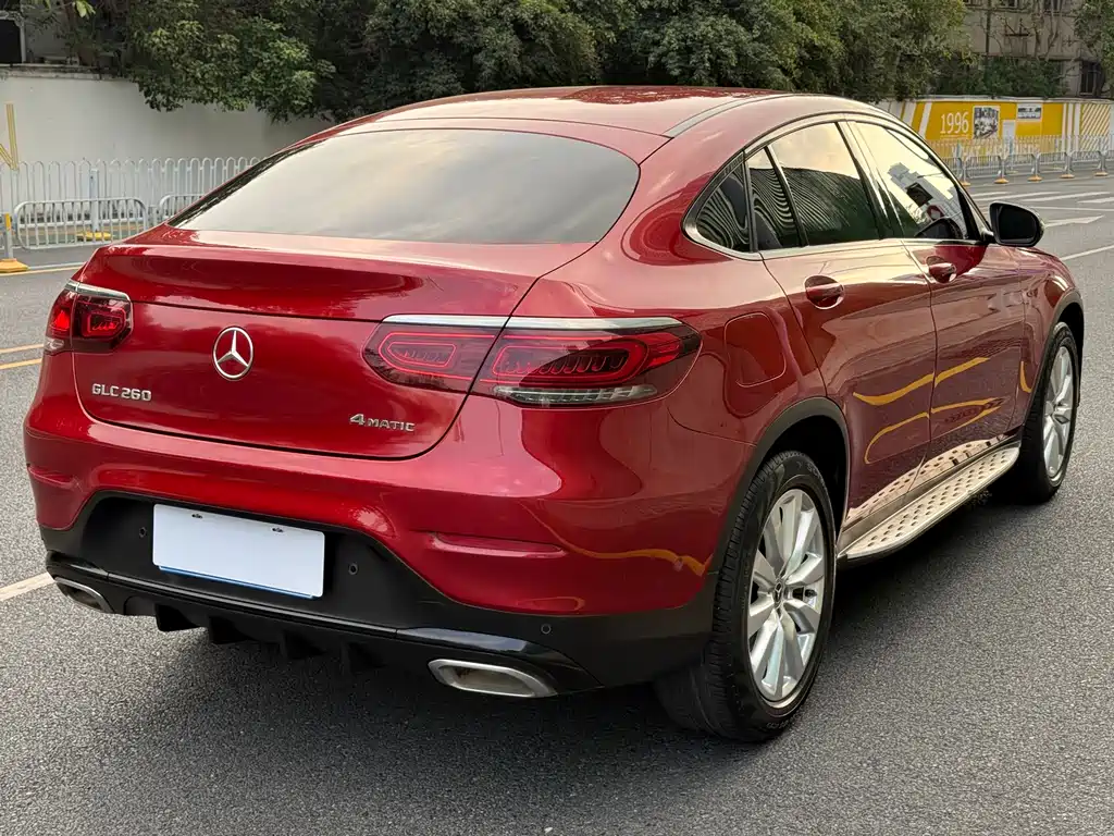 Mercedes-Benz GLC Coupe 2021 GLC 260 4MATIC Coupe SUV купить на сайте DeffCars