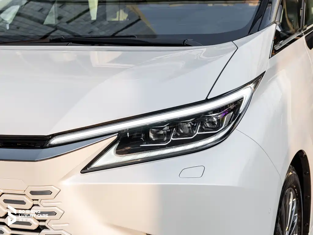 Lexus LM 2025 350h seven-seat elegant version купить на сайте DeffCars