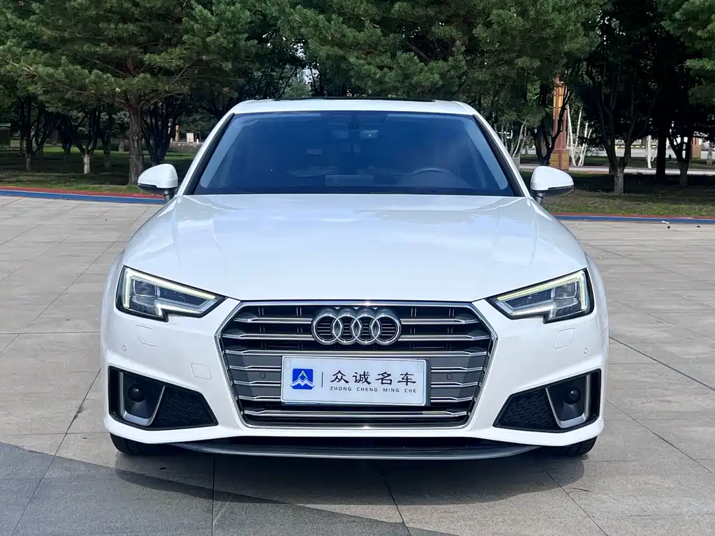 Audi A4L 2019 40 TFSI Fashion Type National VI купить на сайте DeffCars