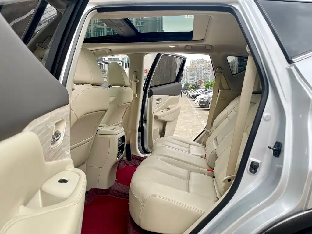 Loulan 2019 2.5L XL 2WD Intelligent Deluxe Edition National VI купить на сайте DeffCars