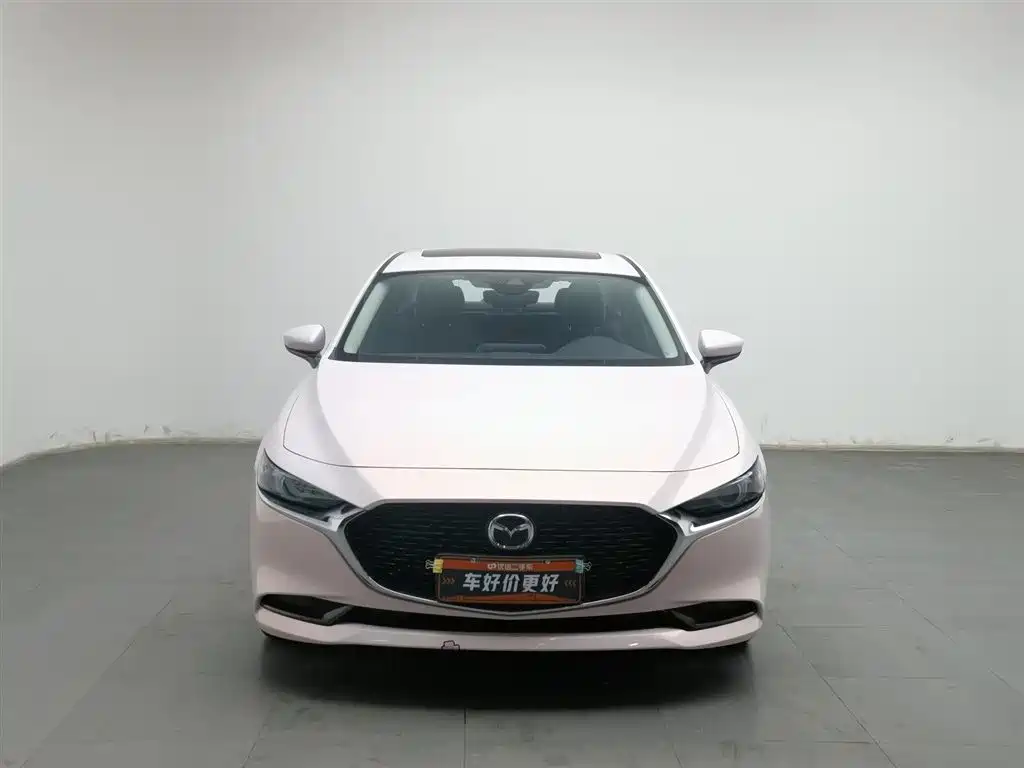 Mazda3 Angkesela 2023 2.0L Automatic Premium Edition купить на сайте DeffCars