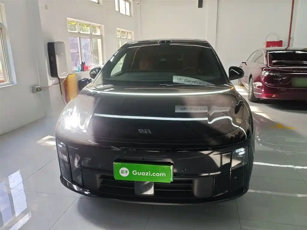 Ideal i6 2025 four-wheel drive standard version купить на сайте DeffCars