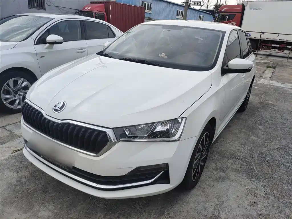 Xindong 2020 1.5L automatic comfort version купить на сайте DeffCars