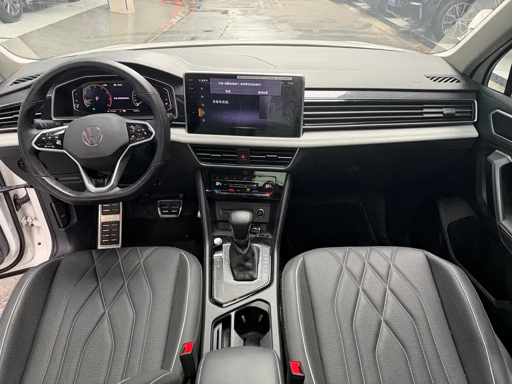 Tiguan L 2022 330TSI automatic two-wheel drive R-Line version купить на сайте DeffCars