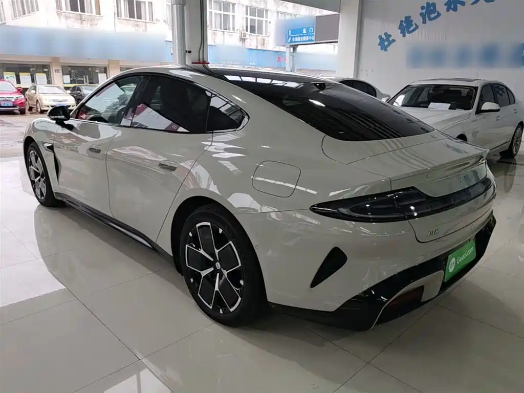 Xiaomi SU7 2024 rear-wheel drive ultra-long battery life high-end smart driving Pro version купить на сайте DeffCars