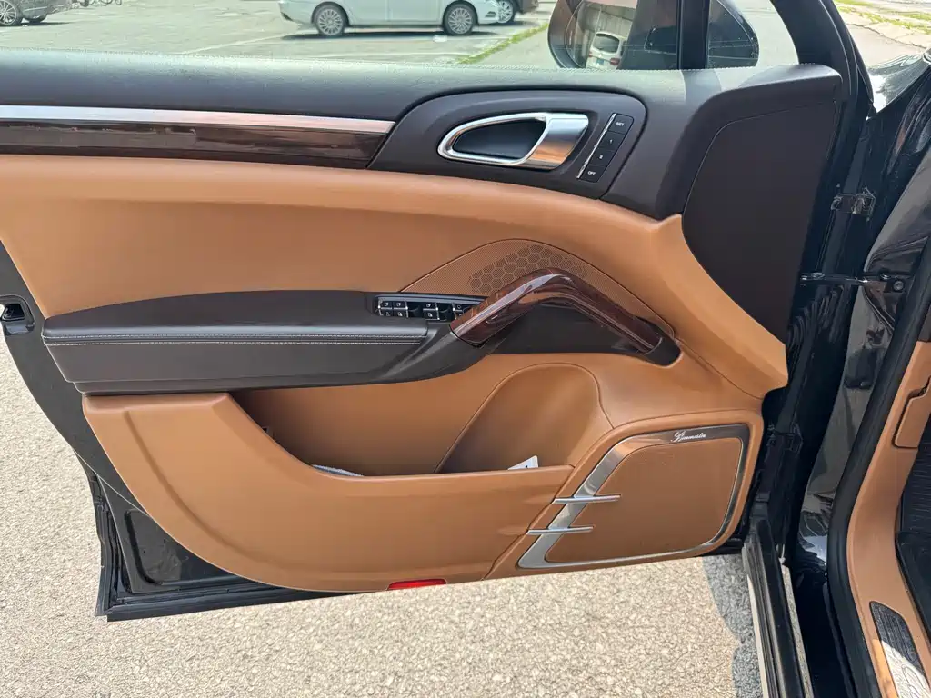 Cayenne 2011 Cayenne S 4.8L купить на сайте DeffCars