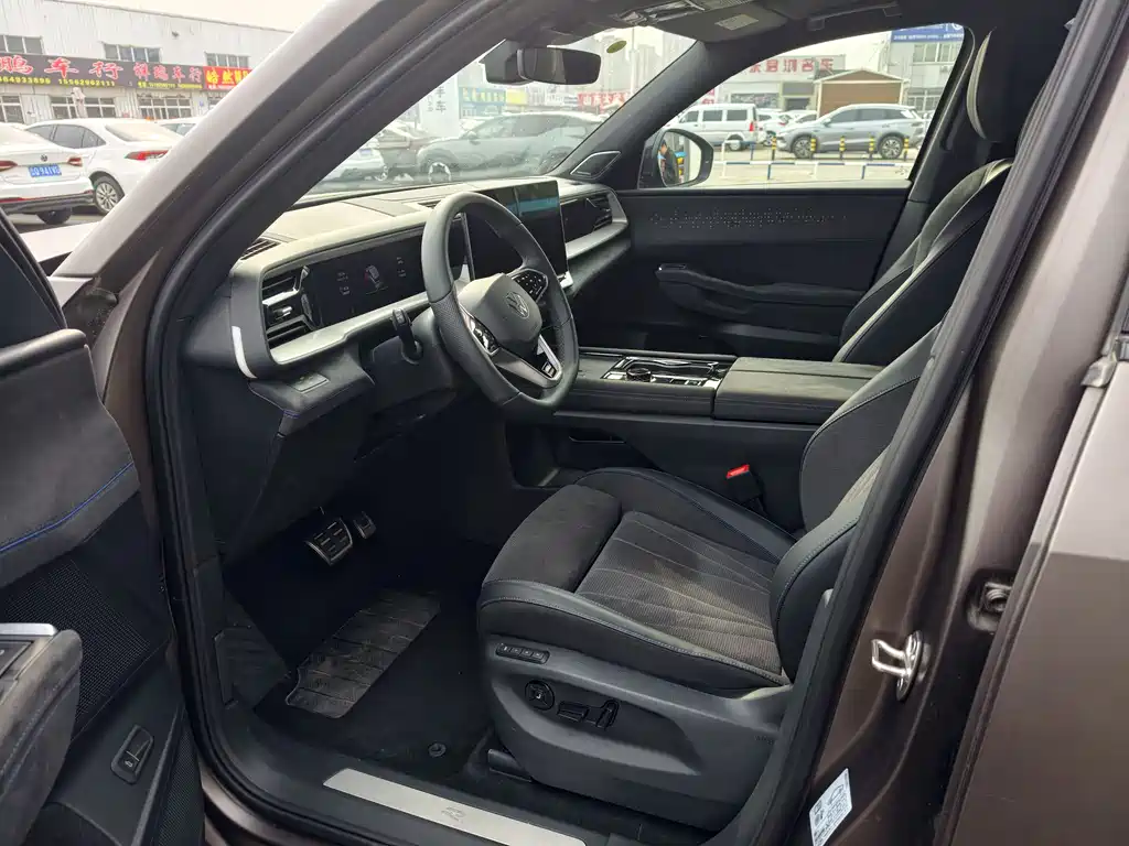 Touron 2025 Touron Pro 450TSI four-wheel drive peak version купить на сайте DeffCars