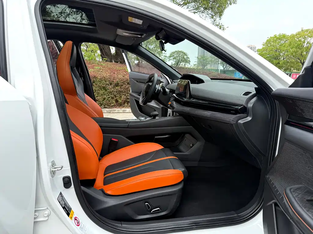 Changan UNI-V 2024 1.5T noble sports model купить на сайте DeffCars