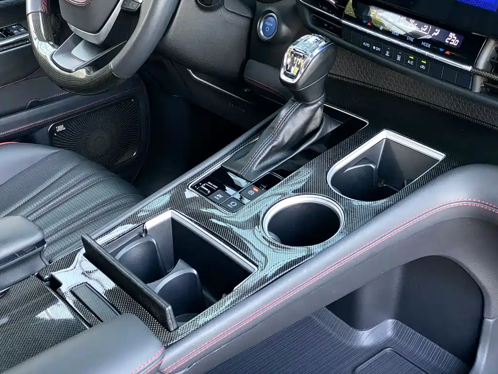 SIENNA 2023 2.5L Hybrid Comfort Edition купить на сайте DeffCars