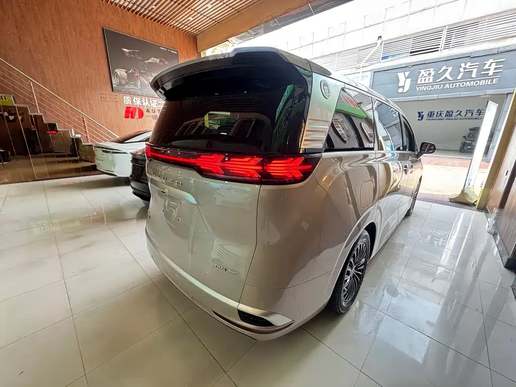 Denza D9 2022 DM-i 970 four-wheel drive flagship model купить на сайте DeffCars