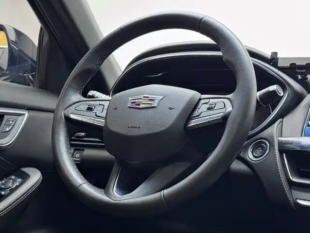 Cadillac CT5 2022 28T luxury model (standard version) купить на сайте DeffCars
