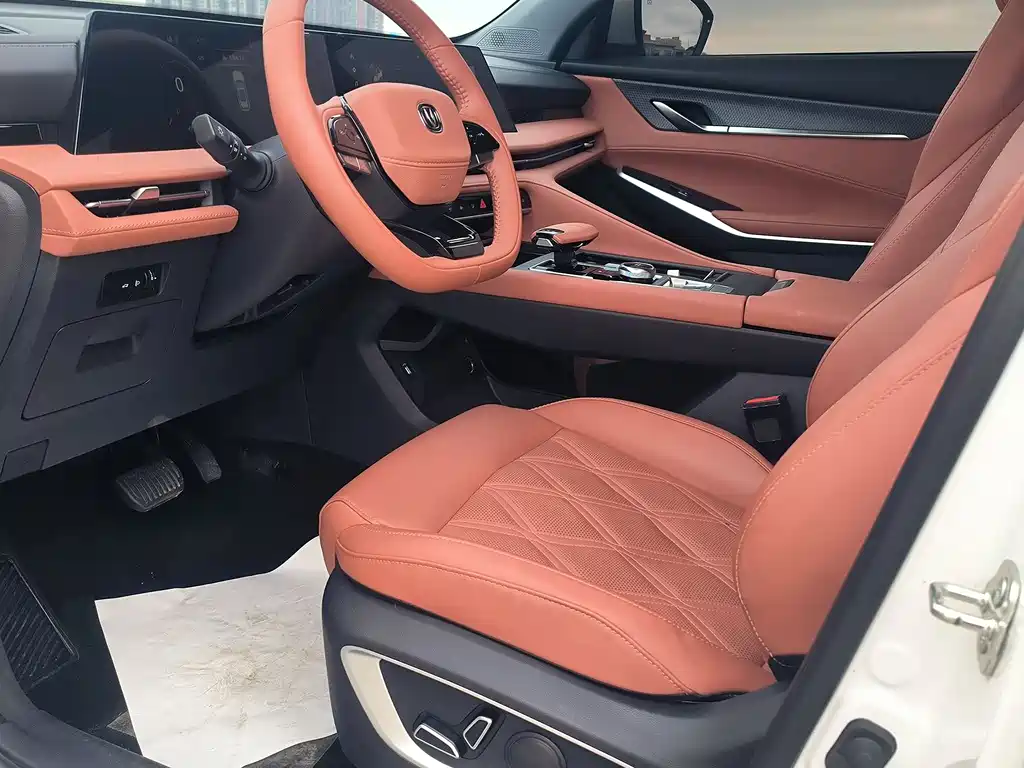 Changan CS75PLUS 2024 third generation championship version 1.5T smart driving and powerful model купить на сайте DeffCars