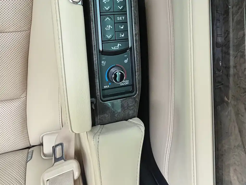 Wilfa 2019 Shuangqing 2.5L HV Premium Edition купить на сайте DeffCars