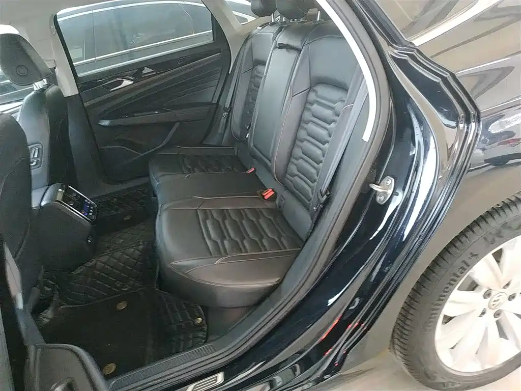 Passat 2020 280TSI Elite Edition National VI купить на сайте DeffCars