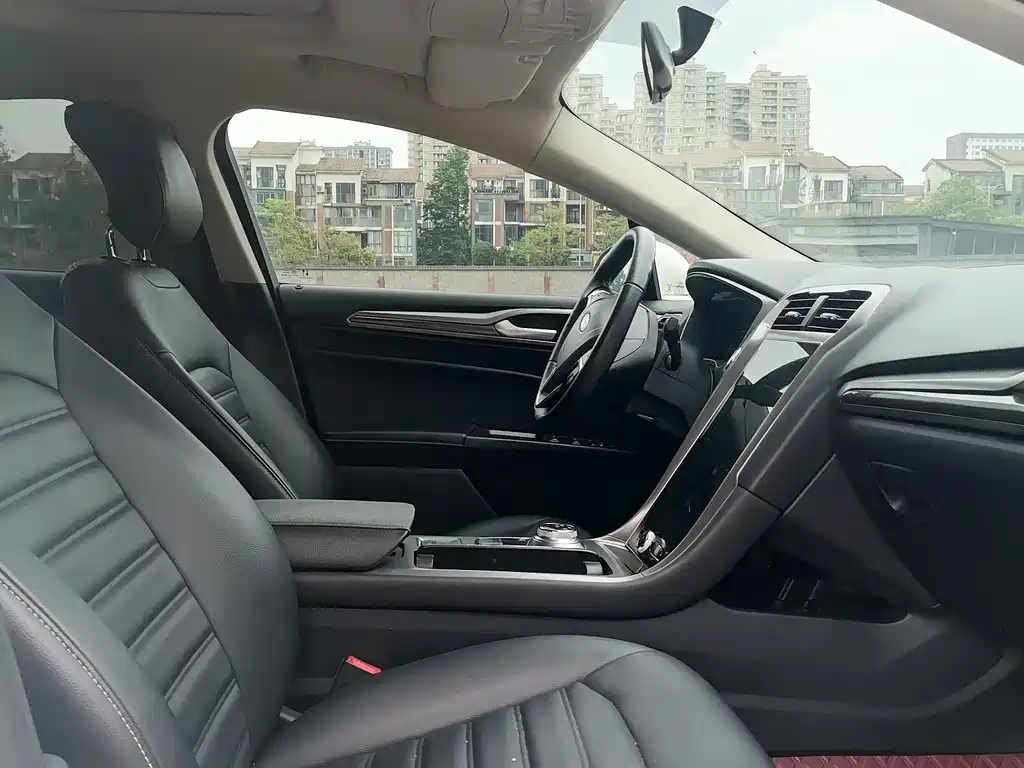 Mondeo 2020 EcoBoost 180 Fashion Model купить на сайте DeffCars