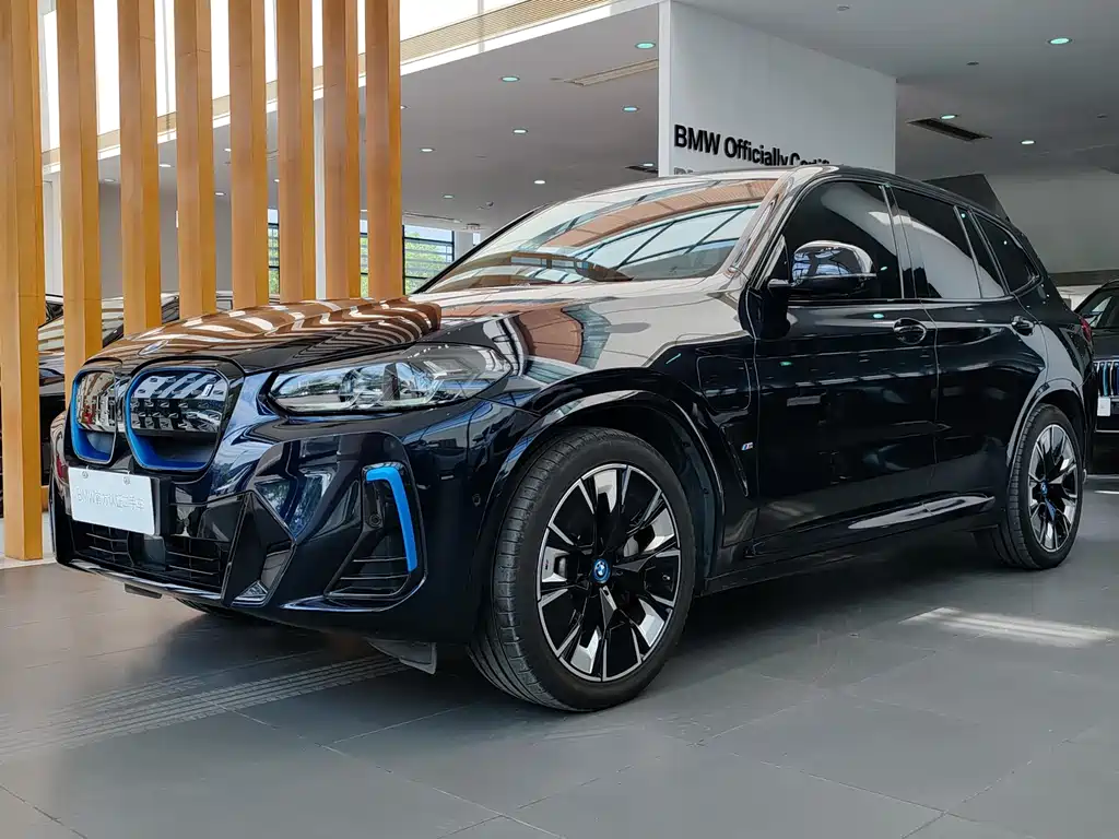 BMW iX3 2022 leading model купить на сайте DeffCars