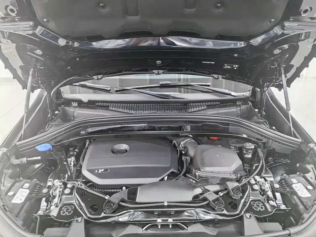 BMW X1 2023 sDrive25Li X Design Package купить на сайте DeffCars