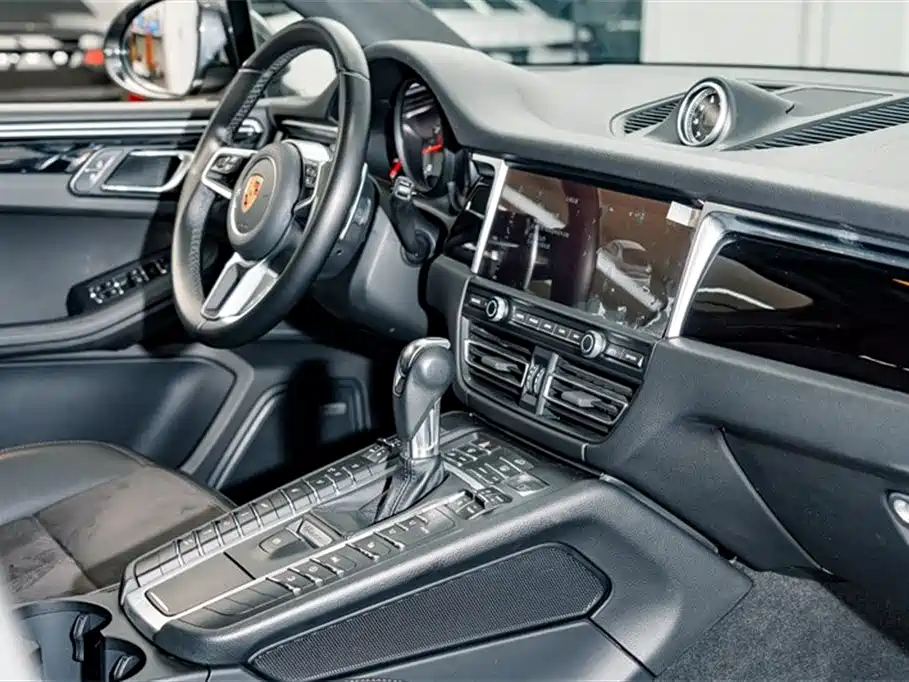Macan 2020 Macan S 3.0T купить на сайте DeffCars