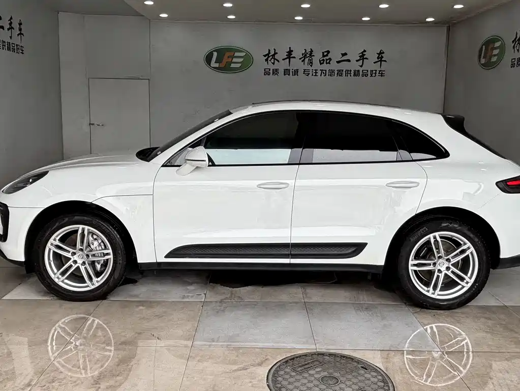 Macan 2022 Macan 2.0T купить на сайте DeffCars