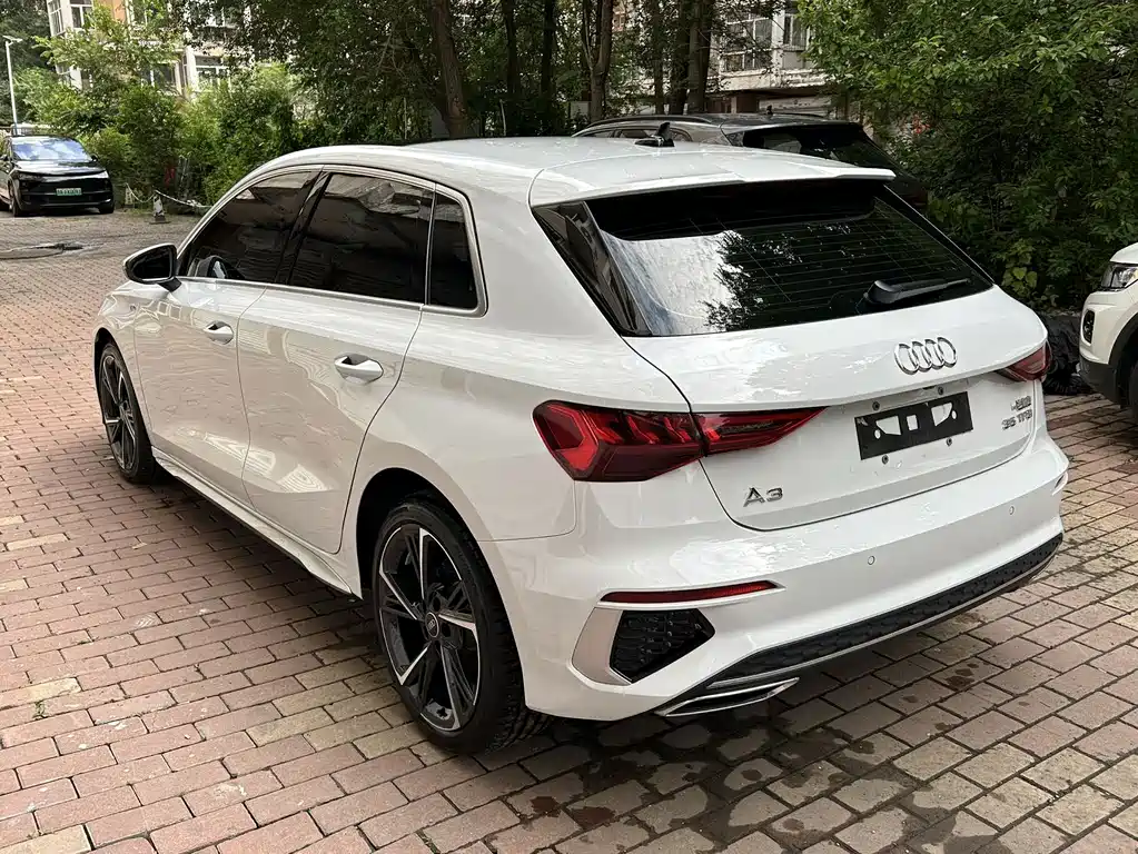 Audi A3 2023 Sportback 35 TFSI stylish and sporty купить на сайте DeffCars