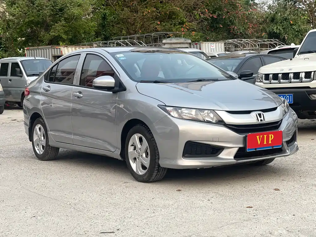 Fengfan 2017 1.5L CVT Elite Edition купить на сайте DeffCars