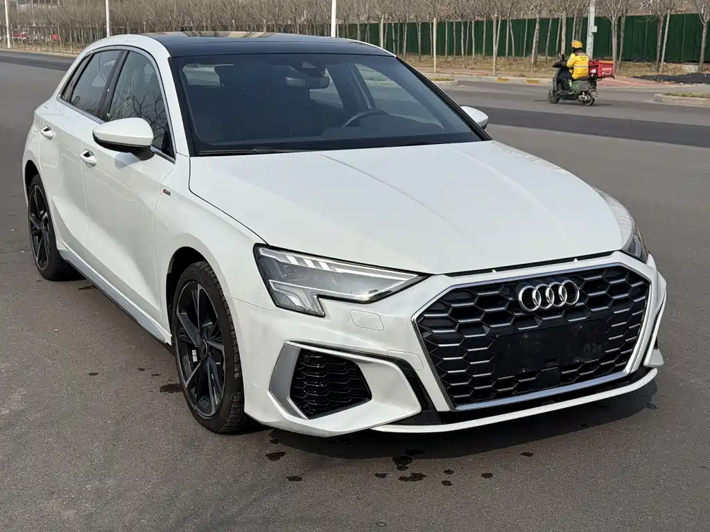 Audi A3 2024 Sportback 35 TFSI stylish and sporty купить на сайте DeffCars