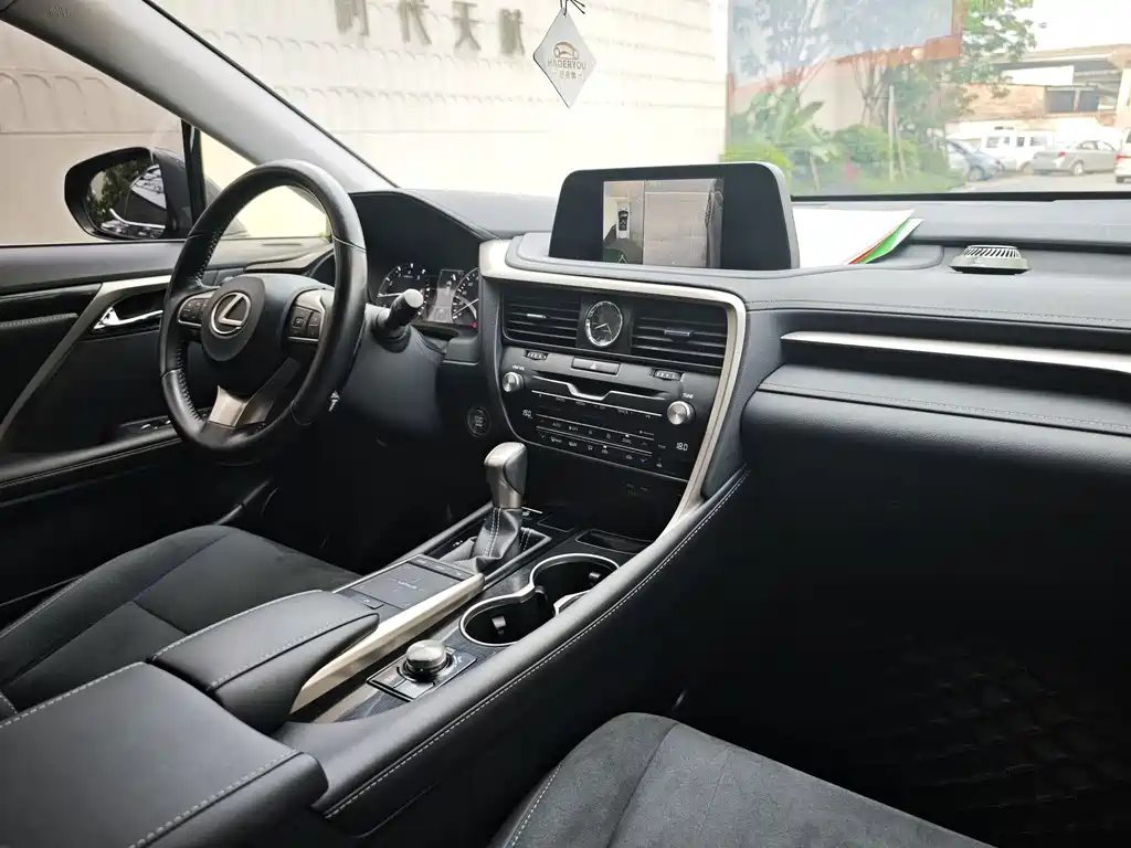 Lexus RX 2020 facelift 300 two-wheel drive elite version купить на сайте DeffCars
