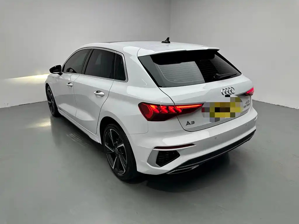 Audi A3 2024 Sportback 35 TFSI Fashion Sporty купить на сайте DeffCars