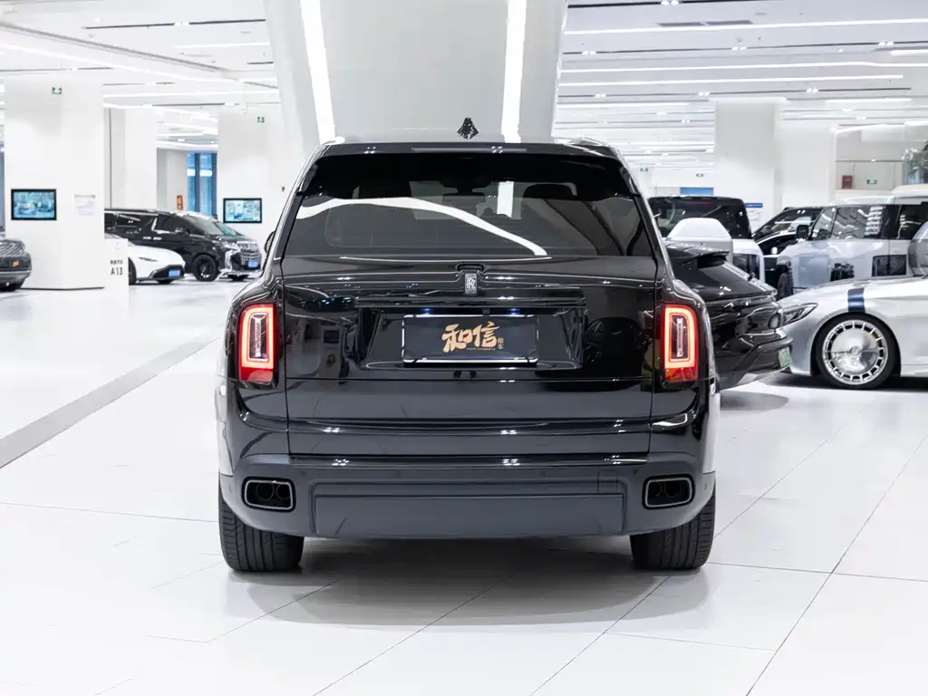 Cullinan 2024 Black Badge купить на сайте DeffCars
