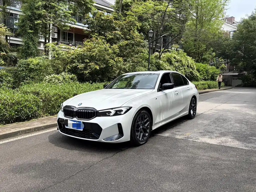 BMW 3 Series 2025 330i M Sports Night Package купить на сайте DeffCars